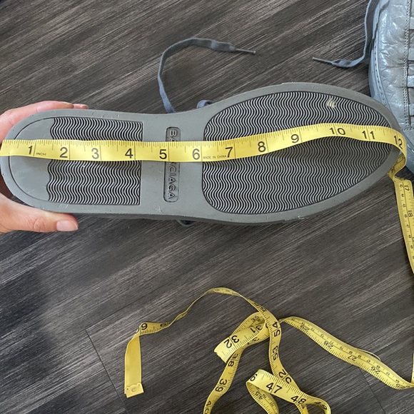 Pre Owned authentic Balenciaga shoes - Picture 10 of 10